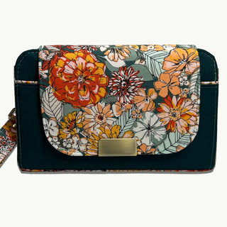 Lomanza Wristlet front view, handmade by BoltsandBridges.com